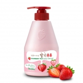 Atjaunojošs dušas gels ar zemeņu ekstraktu KWAILNARA Strawberry Milk 560 g